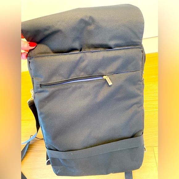 NWOT! MOLESKINE multi purpose Backpack - Unisex - Fits up to 15” laptop *NWOT* - Picture 3 of 10